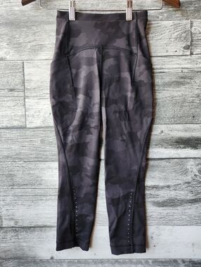 Lululemon Swift Speed High Rise Crop 21" Heritage 365 Camo Deep Coal Size 0
